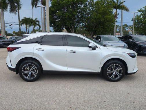 Eminent White Pearl 2023 Lexus RX 350 Premium
