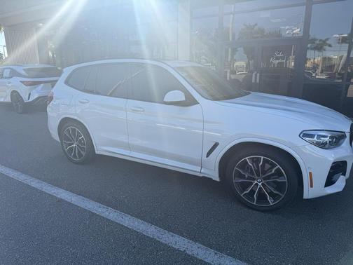 2021 BMW X3 M40i
