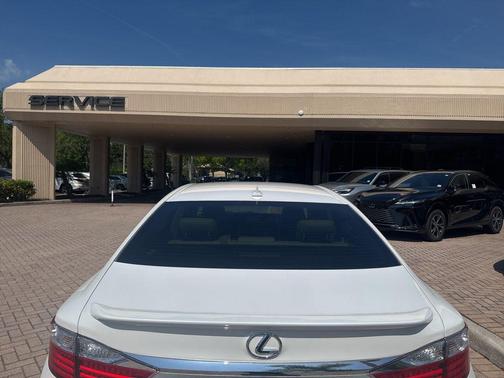 Starfire Pearl 2014 Lexus ES 350 Base