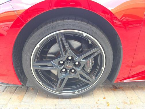 2023 Chevrolet Corvette Stingray w/1LT