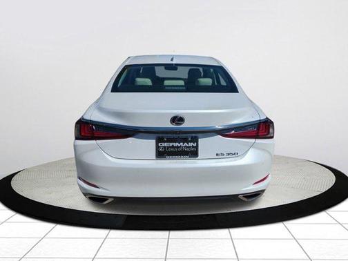 2025 Lexus ES 350 Base