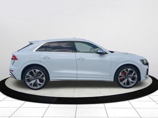 2024 Audi RS Q8 4.0T quattro