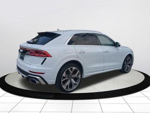 2024 Audi RS Q8 4.0T quattro