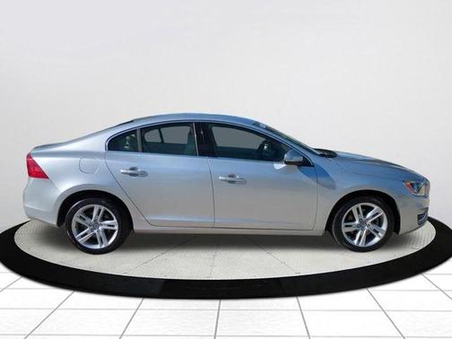 2015 Volvo S60 T5 Premier Plus