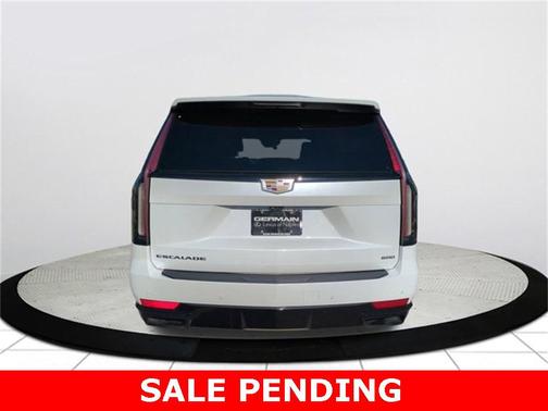 2022 Cadillac Escalade Sport