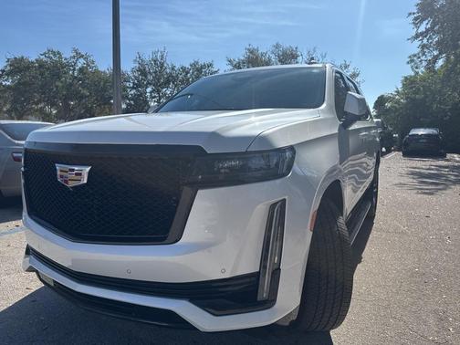 2022 Cadillac Escalade Sport
