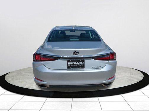 2021 Lexus ES 350 Base