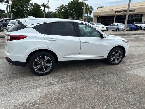Platinum White Pearl 2023 Acura RDX Advance Package