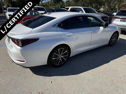 2025 Lexus ES 350 Base