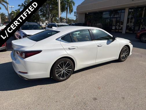 2024 Lexus ES 350 Base