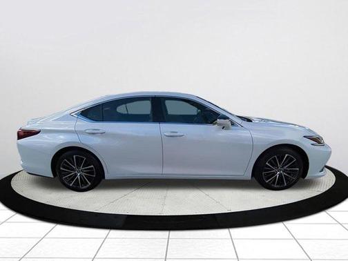 2024 Lexus ES 350 Base