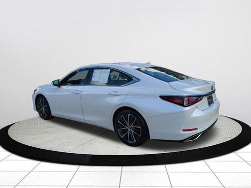 2024 Lexus ES 350 Base