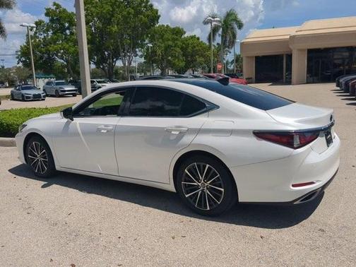 2024 Lexus ES 350 350