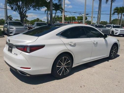 2024 Lexus ES 350 350