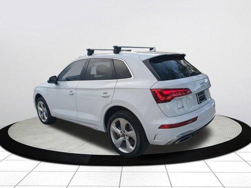 2023 Audi Q5 45 S line Premium Plus