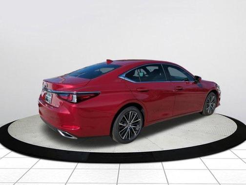 2025 Lexus ES 350 Base