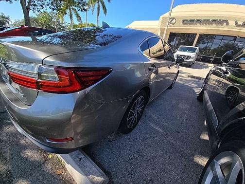 2018 Lexus ES 350 Base