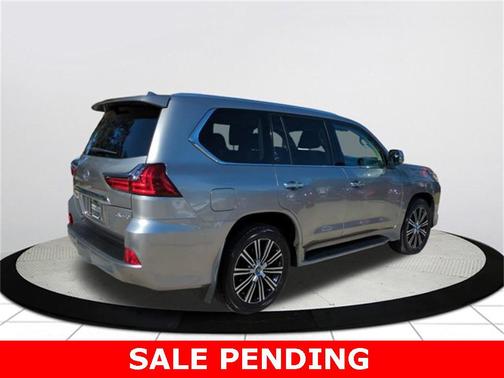 2021 Lexus LX 570 Three-Row