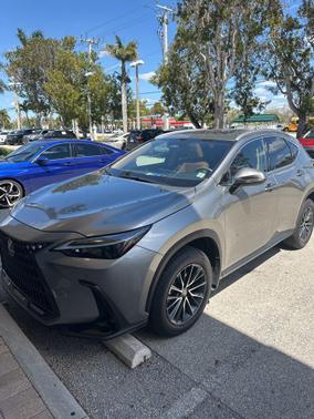 Atomic Silver 2024 Lexus NX 350 Premium