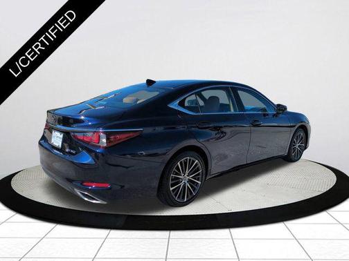 2022 Lexus ES 350 Base