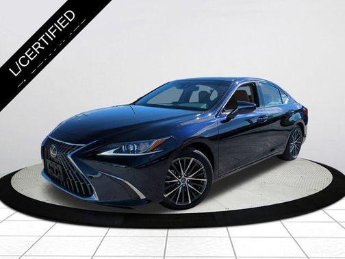 2022 Lexus ES 350 Base