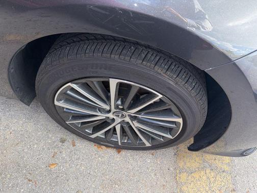 Cloudburst Gray 2025 Lexus ES 350 Base