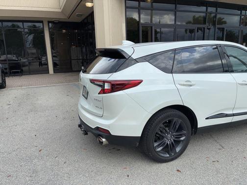 White Diamond Pearl 2019 Acura RDX A-Spec
