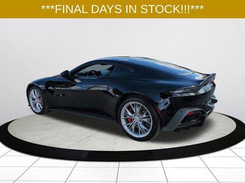 Jet Black 2021 Aston Martin Vantage Base