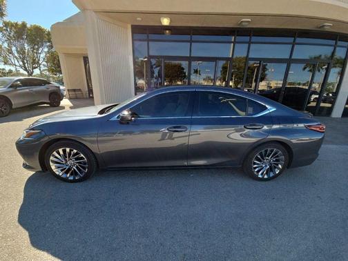 2024 Lexus ES 350 Luxury