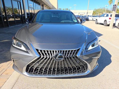 2024 Lexus ES 350 Luxury
