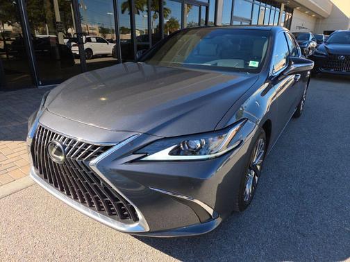 2024 Lexus ES 350 Luxury
