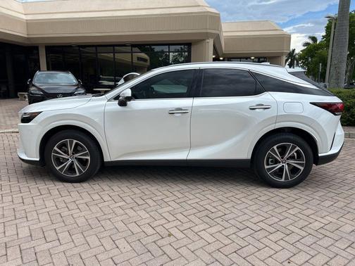 Eminent White Pearl 2025 Lexus RX 350 Premium