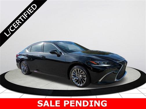 2022 Lexus ES 350 Ultra Luxury