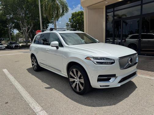 Crystal White Metallic 2024 Volvo XC90 B6 Ultimate Bright Theme 7-Seater