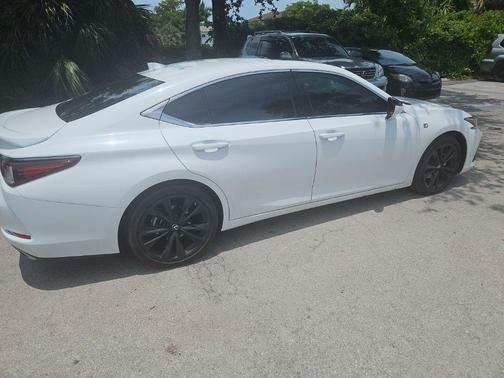 Ultra White 2023 Lexus ES 350 F Sport