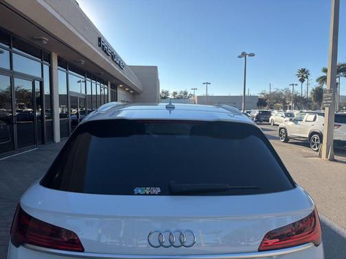 2023 Audi Q5 45 S line Premium Plus