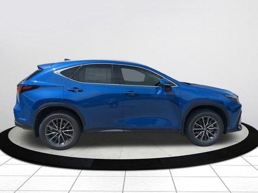 2025 Lexus NX 250 Premium
