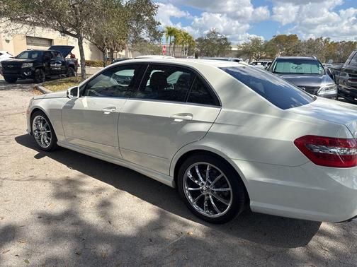 2010 Mercedes-Benz E-Class 4MATIC