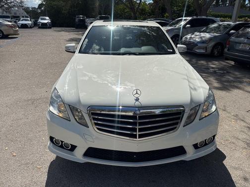 2010 Mercedes-Benz E-Class 4MATIC