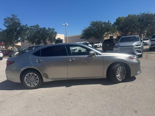 2015 Lexus ES 350 Base