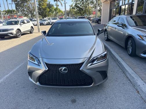 2019 Lexus ES 350 F Sport