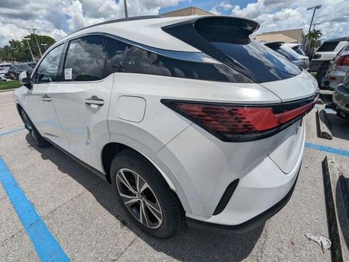 2025 Lexus RX 350 Premium