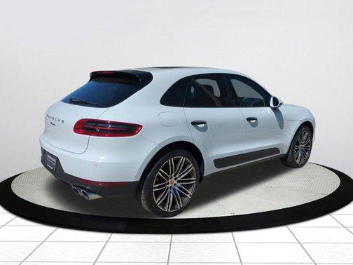 2018 Porsche Macan Sport Edition