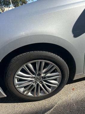 Silver Lining Metallic 2013 Lexus ES 350 Base