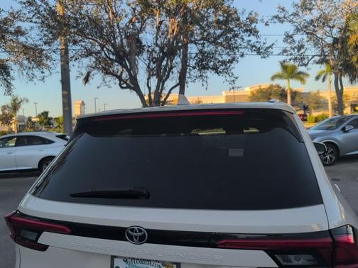 2024 Toyota Grand Highlander Platinum