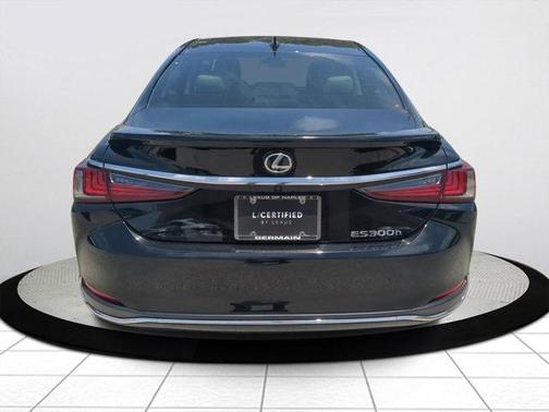 2024 Lexus ES 300h 300H