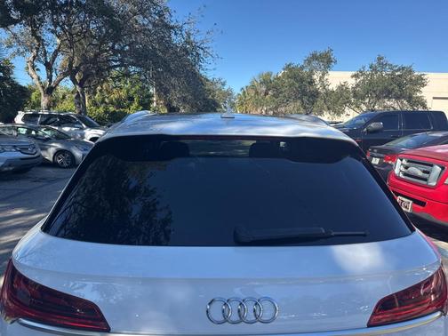 2023 Audi Q5 45 S line Premium Plus