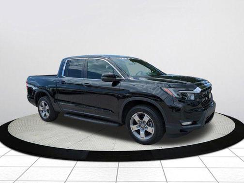 Crystal Black Pearl 2024 Honda Ridgeline RTL