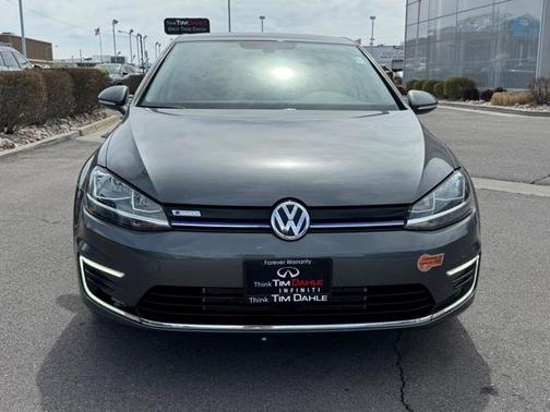 2019 Volkswagen e-Golf SE