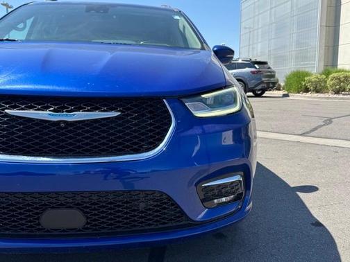 2021 Chrysler Pacifica Hybrid Touring L